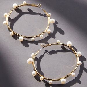 Anthropologie Sold Out Gavigan White Gold and Pearl Isla Hoop Earrings